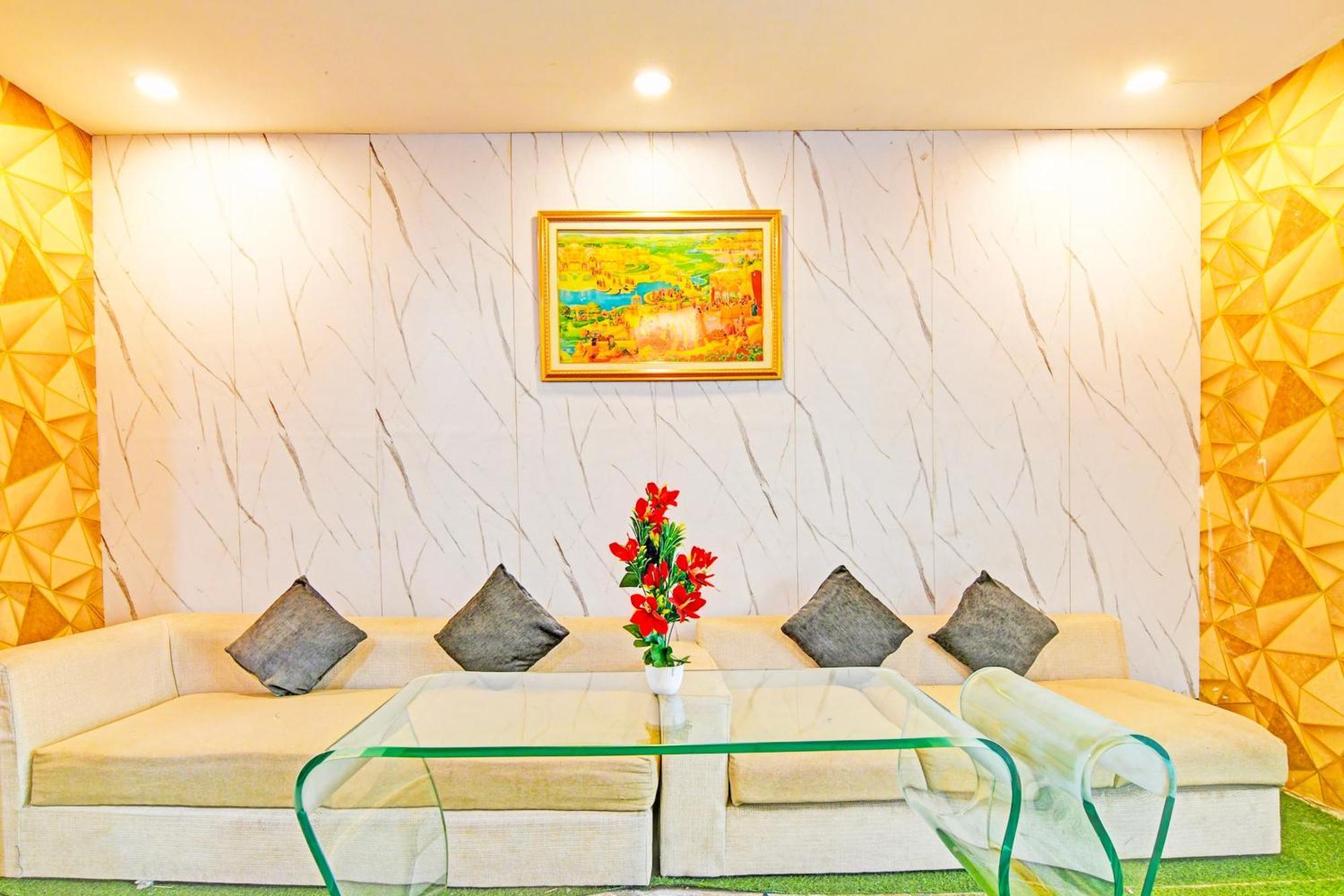 Super Hotel O Ruby Near Acropolis Mall 加尔各答 外观 照片